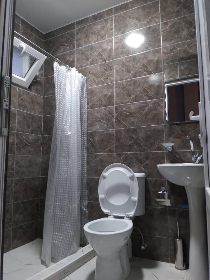 Small Guest House Kvariati Luaran gambar